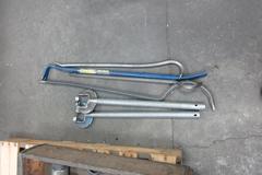Pry Bars, Hammers, Deadblow Hammers