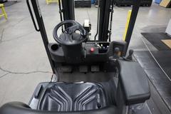 Linde E20 Electric Forklift with Battery Charger