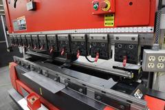 Amada FABIII-1025 (FBD-1025NT) CNC Hydraulic Press Brake, 110 Ton x 98.4", Up-Acting, AMNC PC Control, 5-Axis Backgauge