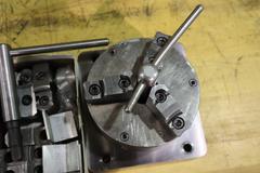 6" 3-Jaw Chuck with Base Plate, Wrenches, Extra Jaws