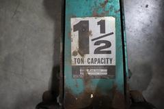 Sears 1-1/2 Ton Traveling Floor Jack