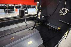 Amada FABIII-1025 CNC Hydraulic Press Brake, 110 Ton x 98.4", AMNC PC Control, Up-Acting, 6- Axis BG, Light Curtain