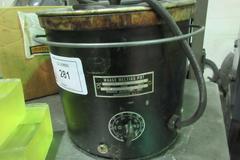 Waage Melting Pot and Extra Wax, Adjustable Temp 200-500 Deg F.