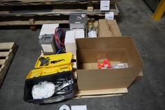 Amada Ensis 3015 AJ MII CNC Fiber Laser,  AMNC 3i Control, 3.1 KW, 120" x 60", Pallet Shuttle, Fume Collector - NEW 2017