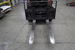 Linde E18 Sit Down 48V Electric Forklift, 3200 lb Capacity