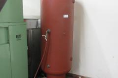 Upright Air Tank, 240 Gallon 