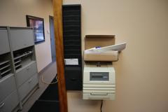 Pyramid 4000 Electronic Time Clock with Time Cards and Rack