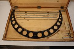 Starrett no 224 Micrometer 20-24" with Case
