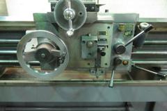 Hwacheon HL580 28/39" x 79" Gap Bed Engine Lathe,  2-Axis DRO, Geared Head, 19-1/2" Chuck, 3" Hole, (2) Steady Rests, QC Tool Post, Tailstock