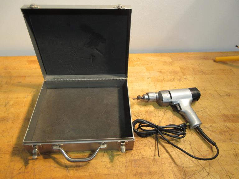 Porter Cable 666 3/8" VSR Drill + Carry Case w/ 3/8 Jacobs Keyed Chuck