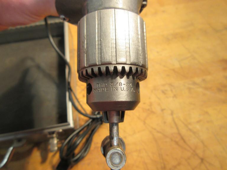 Porter Cable 666 3/8" VSR Drill + Carry Case w/ 3/8 Jacobs Keyed Chuck