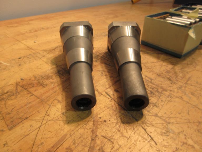 Taper Mount Dead Centers (2) & HSS Center Drills