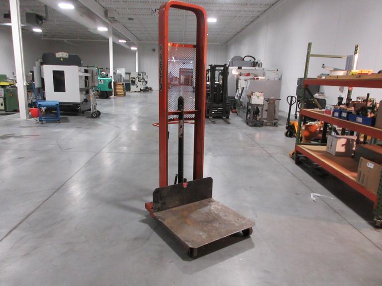 PrestoLifts Hydraulic Stacker Lift Truck M378 1000 Lb 