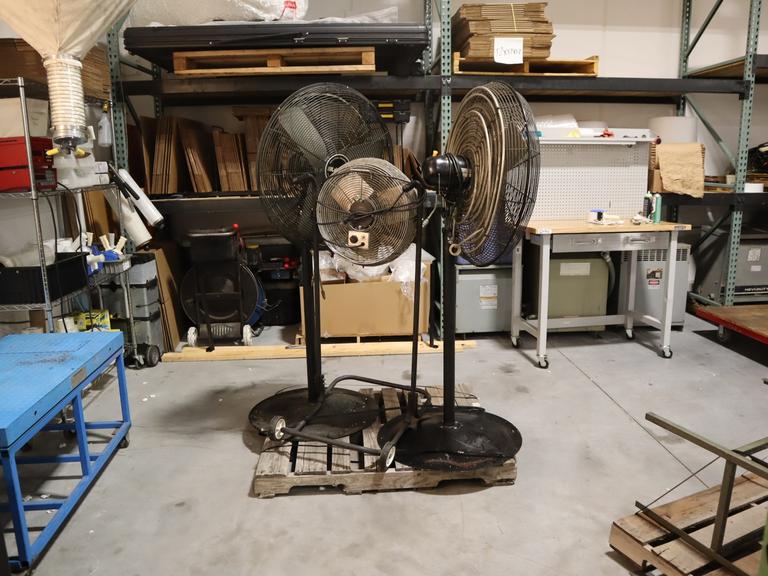Lakewood HV-30/OSC 30" (2) & 18" TPI Industrial Pedestal Fans