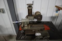 CutterMaster HDT-610 End Mill Sharpener – With Cabinet & Tooling Set