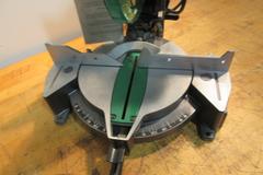 Hitachi C10FCG 10" Compound Miter Saw