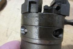 Landis Machine Co Thread Chaser Head 5A8170-1 & Large Steel Parallels 