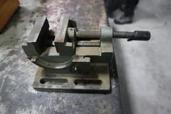 4" Tilting Drill Press Vice