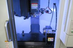 Haas DM-2 CNC Vertical Machining Center, NextGen Control, Brushless 4th & 5th Axis Drives, Haas HRT-210, TSC, Probing, 18 ATC