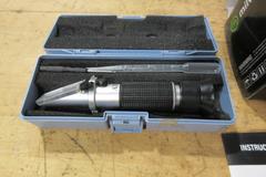 Milwaukee Digital Refractometer & Standard Visual Refractometer 