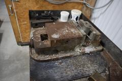 6" Machine Vice W/ Cart & Contents