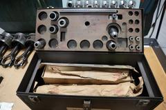 Weldon 200 End Mill Sharpening Fixture - Air Bearing Sytle with Hose, Weldon TOol Box and Accessories