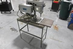 SpeedyCut ST-0 Tapping Machine with 5" Throat W/ Foot Pedal, Mounted On Metal Table