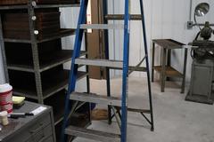Keller 8-Foot Fiberglass Step Ladder 225Lbs Capacity Model: 678 