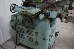 Cincinnati No. 2 Tool & Cutter Grinder – Motorized Workhead, Attachments Included