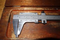 Starrett No. 123 Master Vernier Caliper – 26.5" - In Case