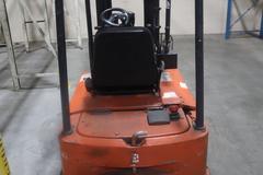 Linde E16-02 48V Electric Forklift 2343 lb Capacity