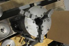 Ellis Double Swivel Dividing Head w/ 8" 3-Jaw Chuck & Dividing Plates