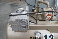 Dekker Vacuum Technologies Duravane Vacuum Pump Model RML010T1-01-AS, Rotary Vane Pump with Tank - Single Phase