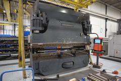 Cincinnati 350 FMII x 10 FT CNC Hydraulic Press Brake with Ram Tilt and Crowning