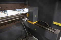 Cincinnati 350 FMII x 10 FT CNC Hydraulic Press Brake with Ram Tilt and Crowning