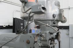 Bridgeport 2J Vertical Knee Mill, Variable Speed Spindle, Acu-Rite 3-Axis DRO Model 200S, Servo 150 X-Axis DRO