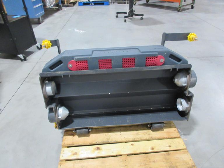 Floor Scrubber Deck Dual 40" Cylindrical Brushes, Dual Motor