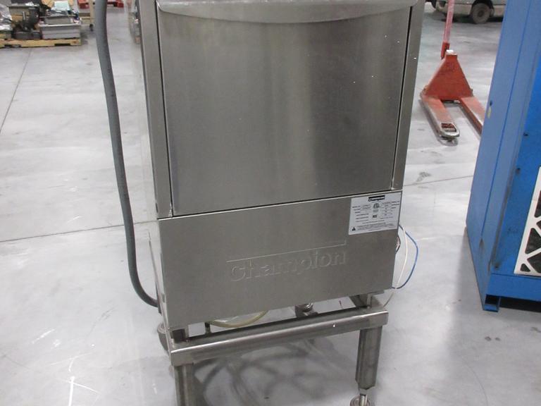Champion Commercial Dishwasher On Portable Base
