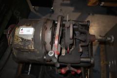 MSC Power Pipe Threader, Model 50A-DX 0952824, 1/2"-2" Capacity, 115V, 1HP, on Stand. With Contents