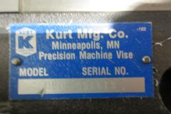 Kurt A50 5" Machine Vise w/ Hardjaws