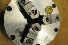 8 Inch 3-Jaw Scroll Chuck Adaptor Plate to A-6 Spindle Nose, Handle + Hardstep Jaws