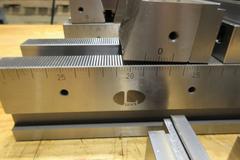 MODULAR VISE -SVF SERIES 10-SVF-AB01-7260-100 Clamping & Solid Jaws