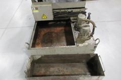 Surface Grinder Coolant Separator Tank Paper Filtration, With Cleaning & Cooling Pumps