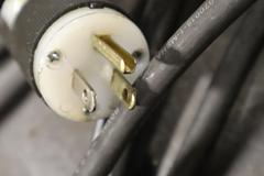 Harrington Electric Chain Hoist 250lbs Max