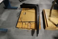 Steel Forklift Forks 5" x 42" x 20" Mast
