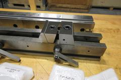 MODULAR VISE -SVF SERIES 10-SVF-AB01-7260-100 Clamping & Solid Jaws