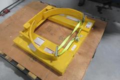 U-Line H-1843 Single Steel 55 Gal Drum Grabber; Forklift Attachment