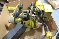 Yale Hoist Motor Driven Trolley, 1-Speed Powered, 3 ton Load, Fits Beam Flange Width: 4 to 6-1/4 in. Chain Catcher