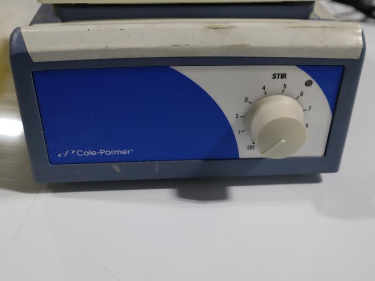 Cole-Parmer 04801-50 Stir Plate Stirrer, 6”x6”, Ceramic 120V