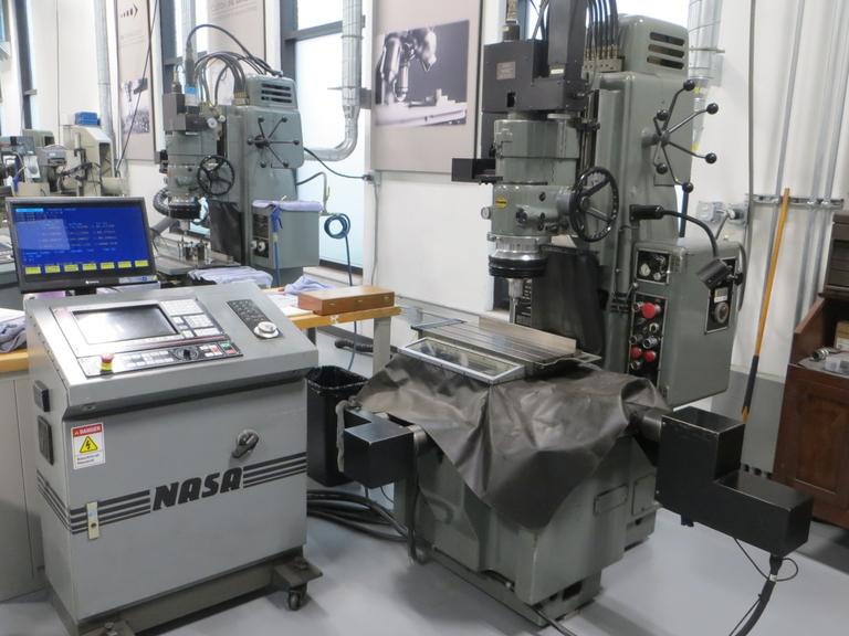 Moore G18 CNC Jig Grinder with NASA/Fagor 8030 CNC Control